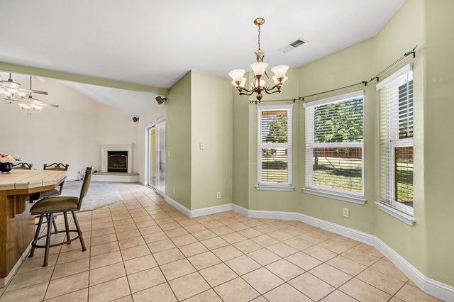 26041 Wayside Drive, Madera, CA 93638