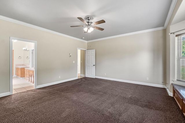 26041 Wayside Drive, Madera, CA 93638