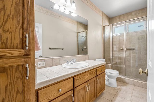 26041 Wayside Drive, Madera, CA 93638