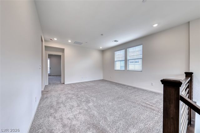 560 Preston Oak Place, Las Vegas, NV 89138