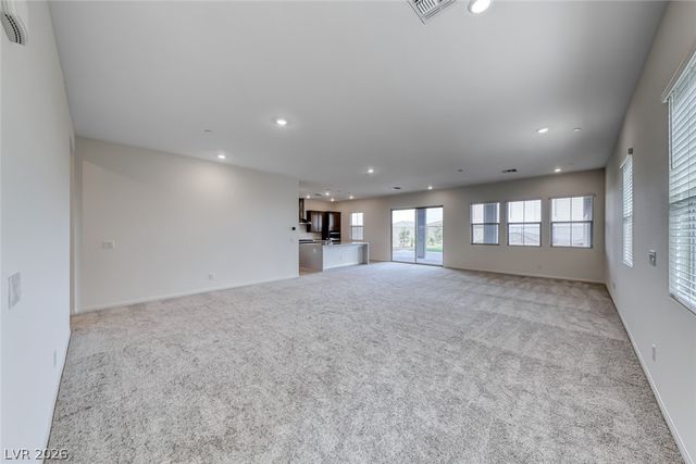 560 Preston Oak Place, Las Vegas, NV 89138