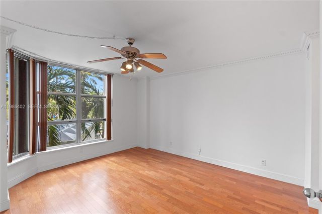 3600 Mystic Pointe Dr 310, Aventura, FL 33180