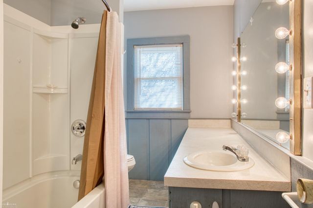 1585 S M-52 Road, Owosso Twp, MI 48867