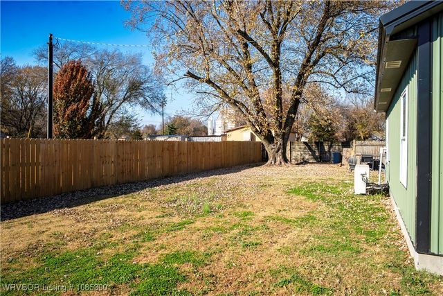 1141 W Delaware Street, Westville, OK 74965