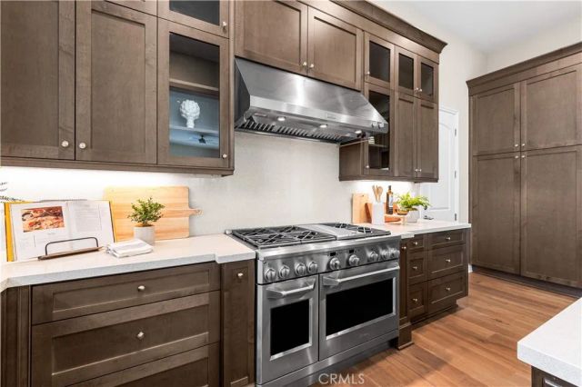 102 Derailer, Irvine, CA 92618