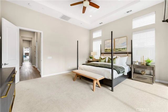 102 Derailer, Irvine, CA 92618