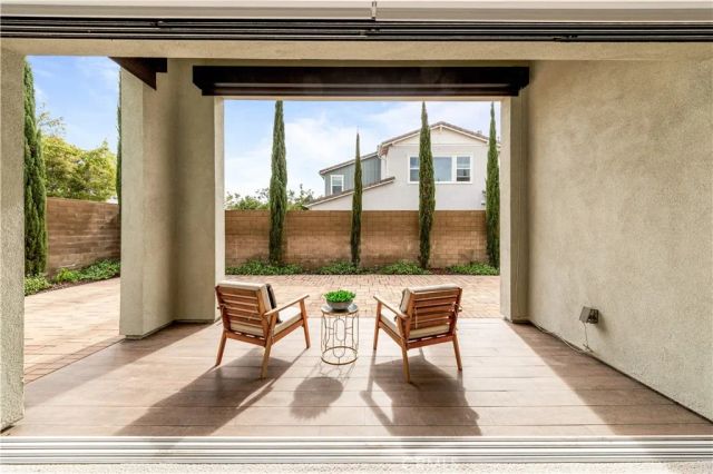 102 Derailer, Irvine, CA 92618