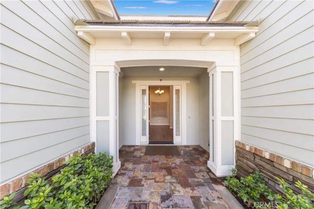 102 Derailer, Irvine, CA 92618