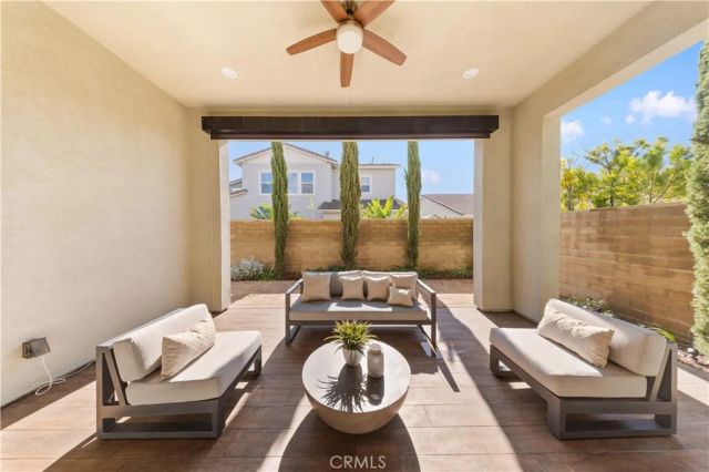 102 Derailer, Irvine, CA 92618