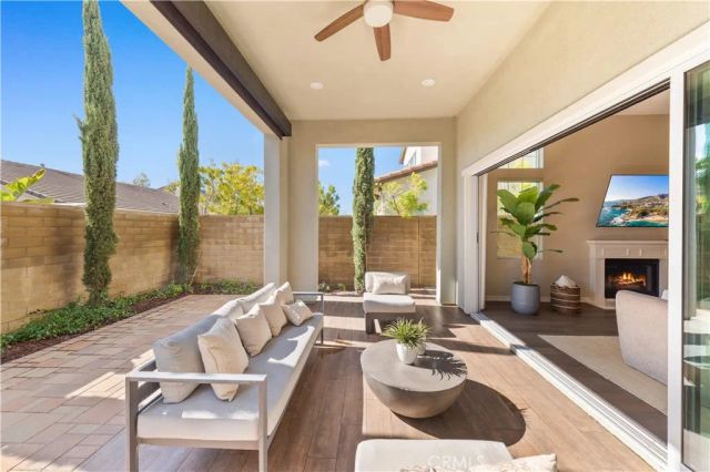 102 Derailer, Irvine, CA 92618