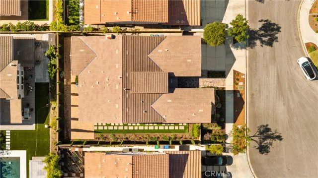 102 Derailer, Irvine, CA 92618