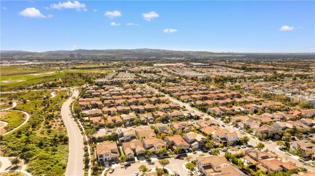 102 Derailer, Irvine, CA 92618