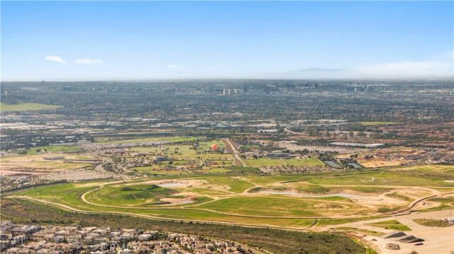 102 Derailer, Irvine, CA 92618