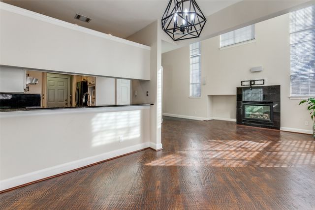 14561 Juliard Lane, Addison, TX 75001