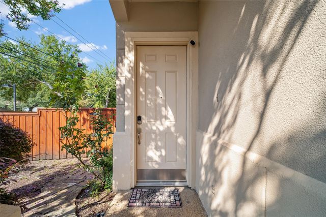 14561 Juliard Lane, Addison, TX 75001