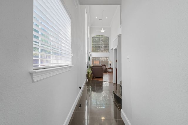 14561 Juliard Lane, Addison, TX 75001