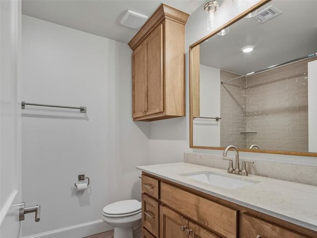 16317 Blackberry Farm Road, Oklahoma City, OK 73013