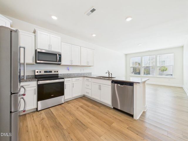 458 Channel Drop Drive, Clayton, NC 27520