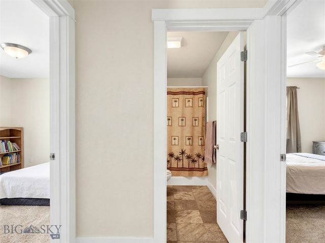 2217 Sturnella Lane, Belgrade, MT 59714