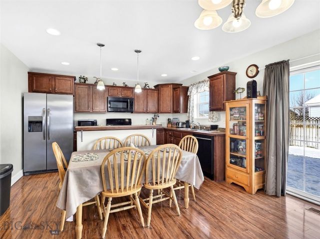 2217 Sturnella Lane, Belgrade, MT 59714