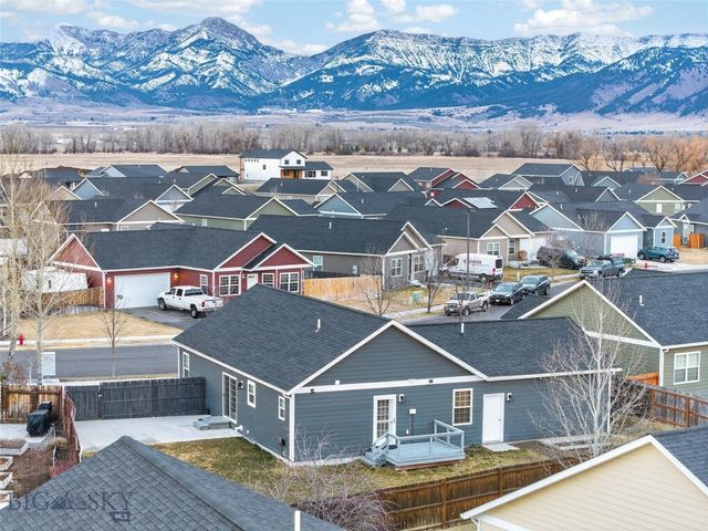 2217 Sturnella Lane, Belgrade, MT 59714