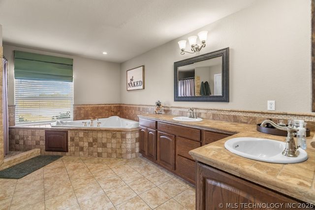 17373 Sumac Road, Madill, OK 73446