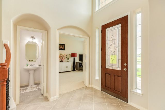 8 Terra Bella Drive, Manvel, TX 77578