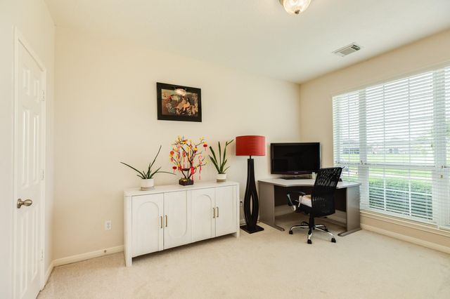 8 Terra Bella Drive, Manvel, TX 77578