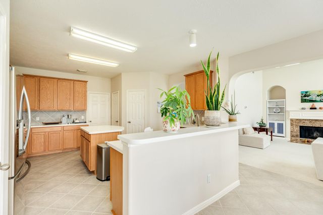 8 Terra Bella Drive, Manvel, TX 77578