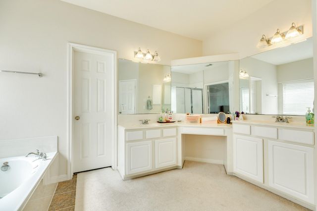 8 Terra Bella Drive, Manvel, TX 77578