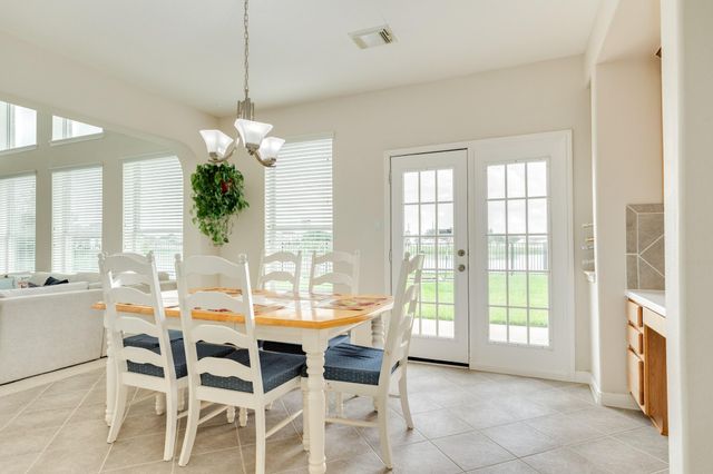 8 Terra Bella Drive, Manvel, TX 77578