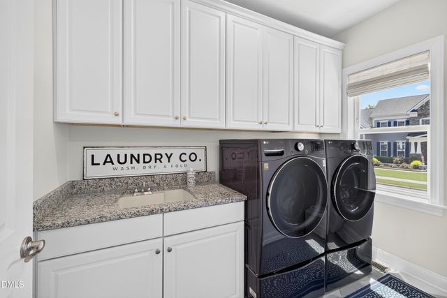 235 Weddington Park Lane, Apex, NC 27523