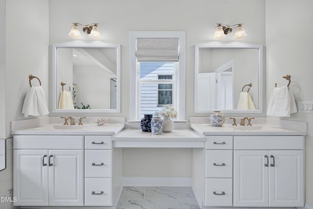 235 Weddington Park Lane, Apex, NC 27523