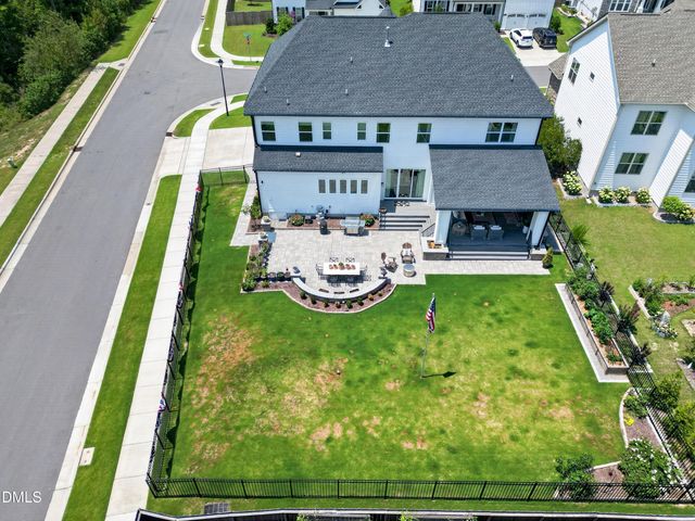235 Weddington Park Lane, Apex, NC 27523