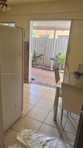 758 E 20th St, Hialeah, FL 33013