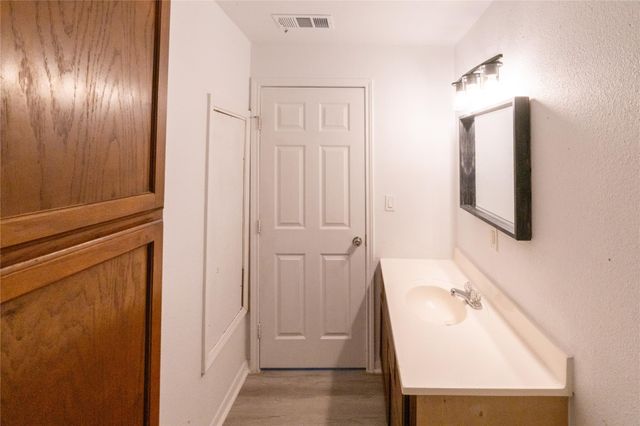 702 N 2nd ST, Copperas Cove, TX 76522