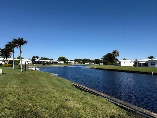 604 SW 15th Street SW, Boynton Beach, FL 33426