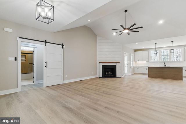 86 PROMISE LN, Bumpass, VA 23024