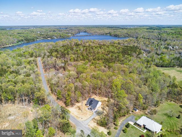 86 PROMISE LN, Bumpass, VA 23024