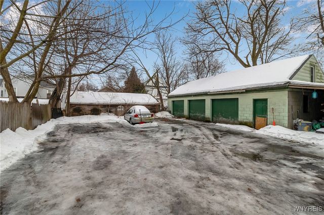 128 Ontario Street, Lockport-city, NY 14094