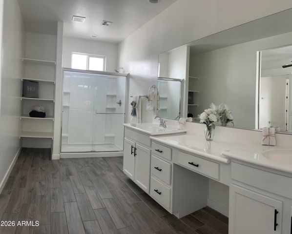 5549 S Dillon --, Mesa, AZ 85212