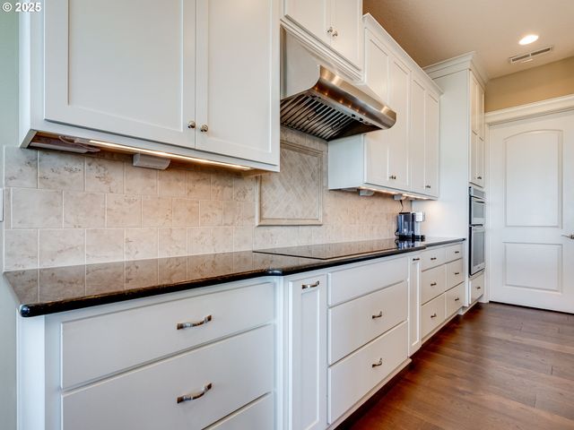 2009 Nw KLICKITAT St, Camas, WA 98607