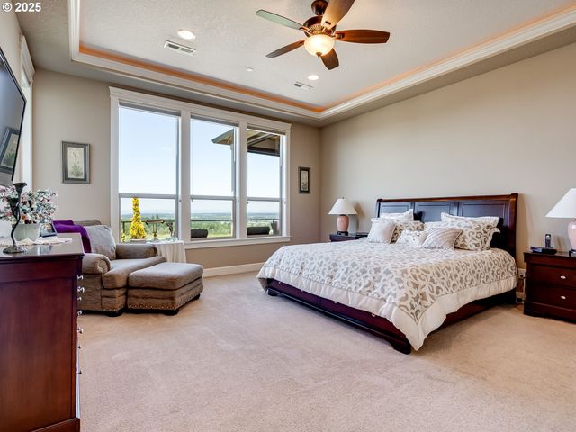 2009 Nw KLICKITAT St, Camas, WA 98607
