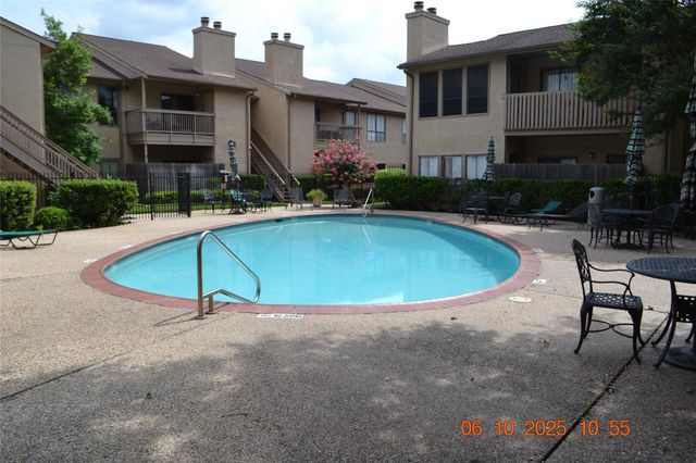 5100 Milwee Street 142, Houston, TX 77092