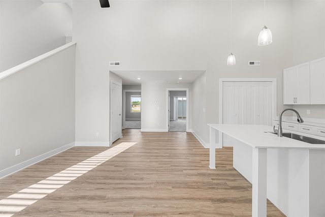 2717 Tim Rogers Ln, Salina, KS 67401