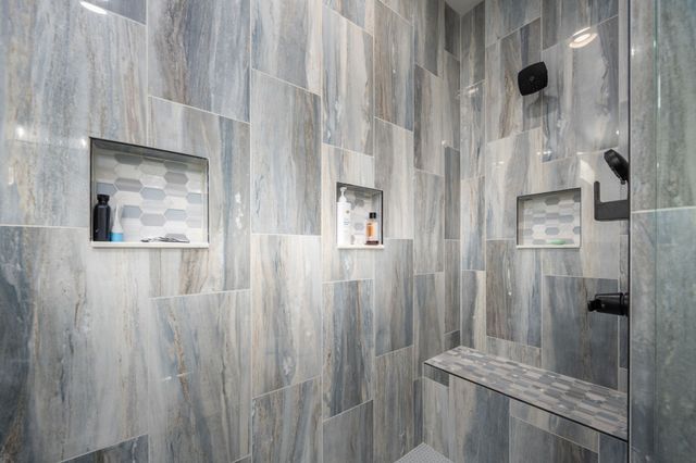 431 Rose Dr, Decherd, TN 37324