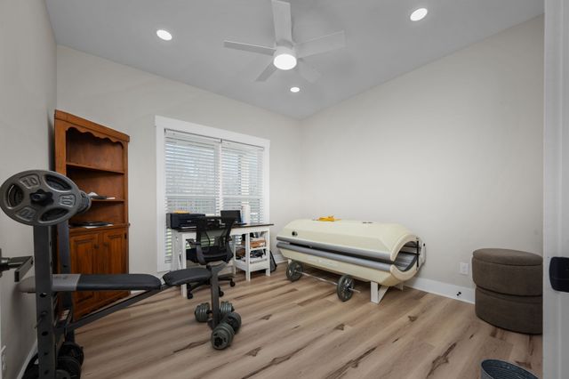 431 Rose Dr, Decherd, TN 37324