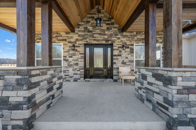 431 Rose Dr, Decherd, TN 37324