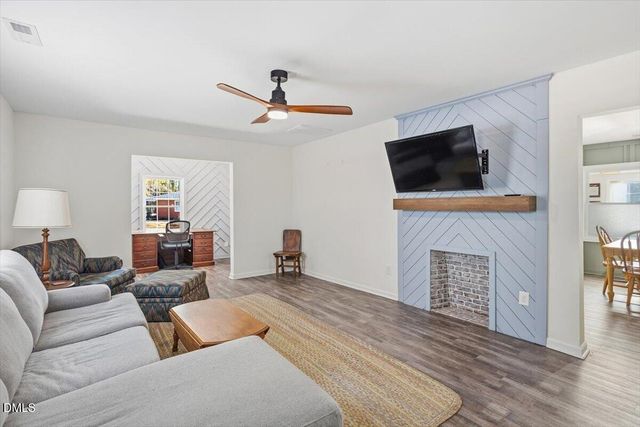 962 Laurel Mill-Centerville Road, Louisburg, NC 27549