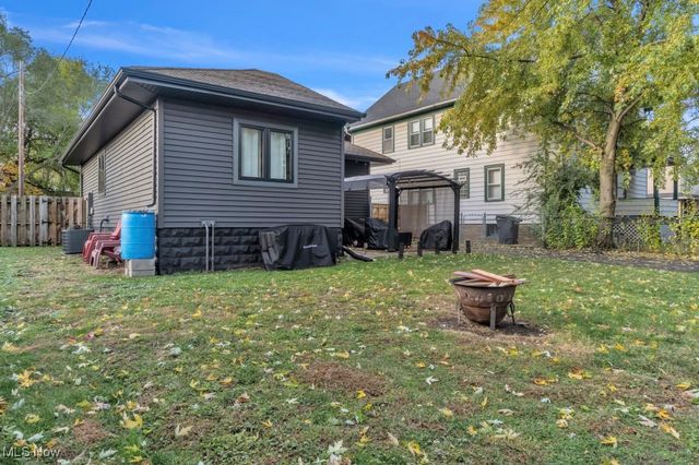 18904 Mitchell Avenue, Rocky River, OH 44116